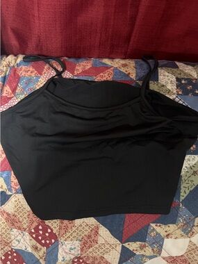 Black Women's Cami Crop Top - Sleek Strappy Design